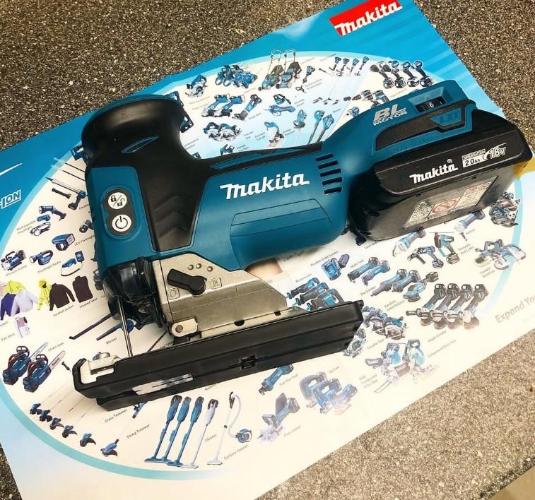 Sticksåg- Makita