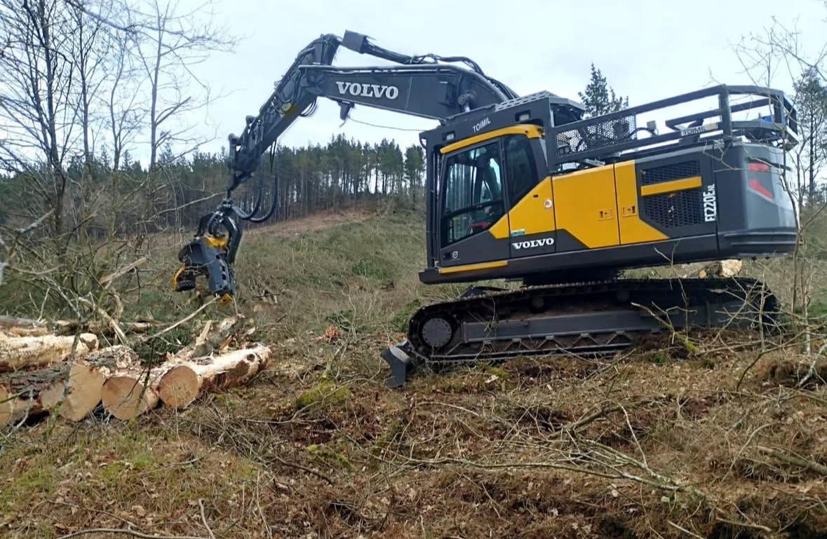 Volvo EC220E gravmaskin 22 ton