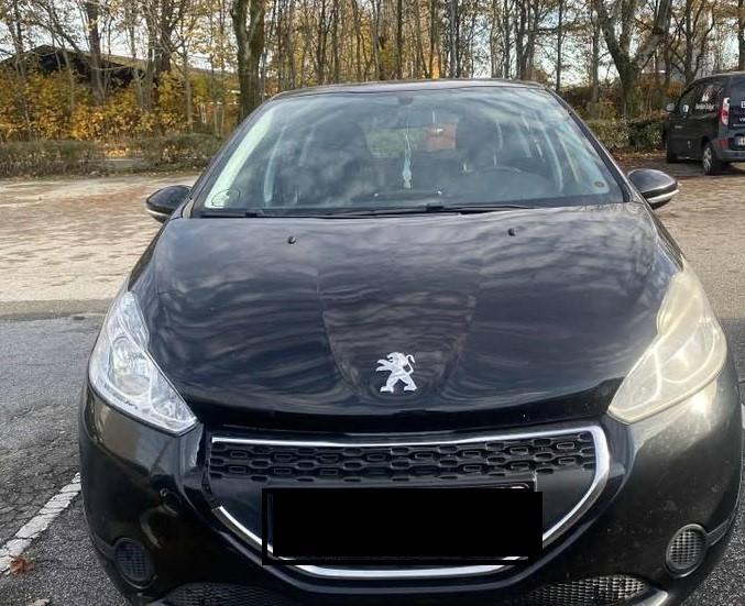 Peugot 208